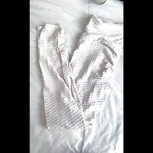 TikTok White Leggings